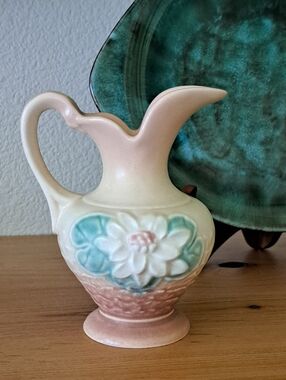 Vintage Hull Art Pottery Water Lily Ewer Vase Pitcher L3 - 5 1/2-inch USA